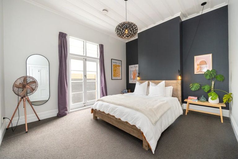 Photo of property in 10 Hall Street, Napier South, Napier, 4110