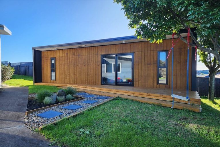 Photo of property in 28 Abby Close, Pukekohe, 2120