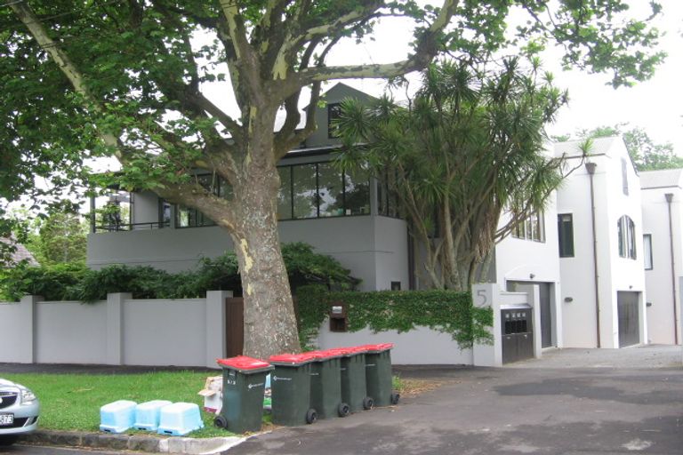 Photo of property in 1/5 Hepburn Street, Freemans Bay, Auckland, 1011