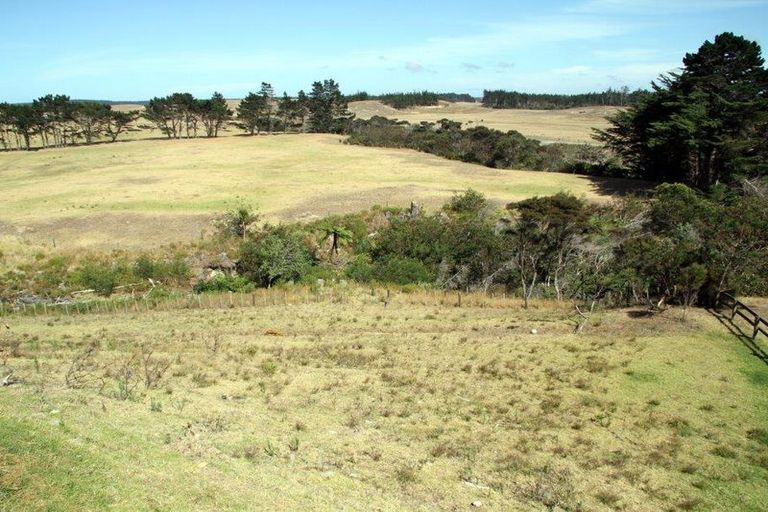 Photo of property in 2 Harrys Lane, Pukenui, 0484