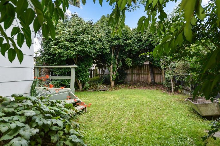 Photo of property in 71a Heath Street, St Andrews, Hamilton, 3200