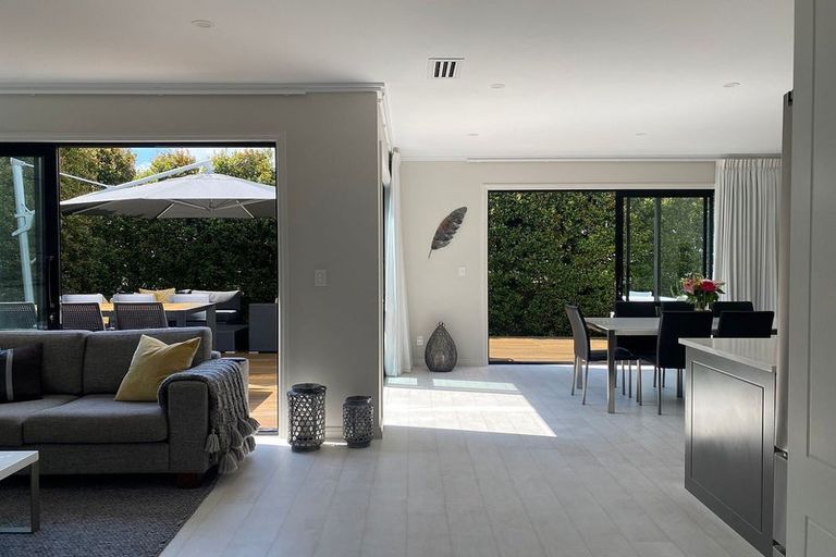 Photo of property in 13 Turret Lane, Hobsonville, Auckland, 0616