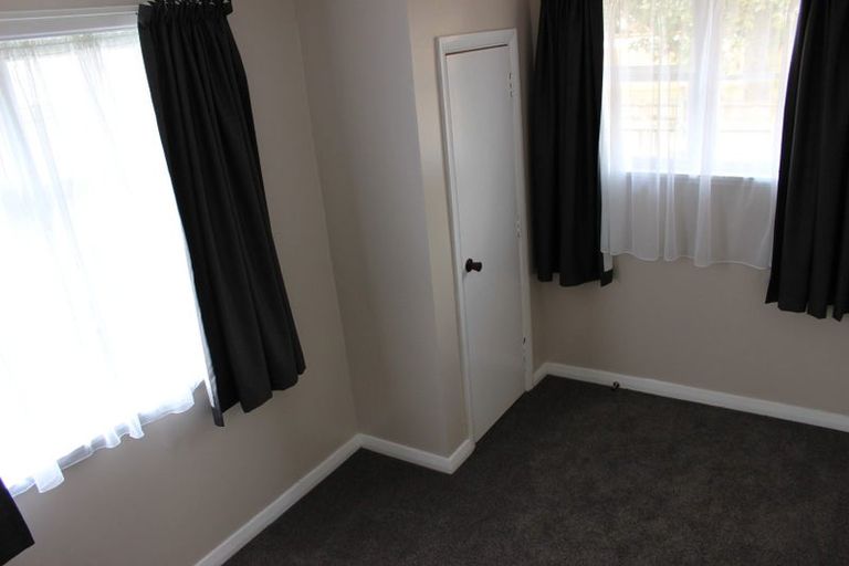 Photo of property in 1/614 Fergusson Drive, Trentham, Upper Hutt, 5018