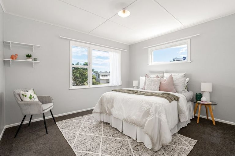 Photo of property in 172 Conclusion Street, Ascot Park, Porirua, 5024