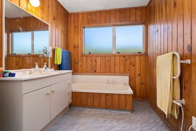 Photo of property in 135a Williams Street, Cambridge, 3434