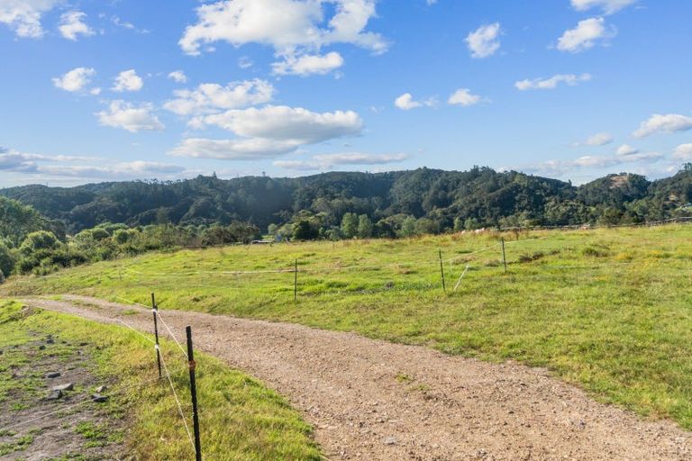 Photo of property in 19 Doel Road, Kawakawa, 0282