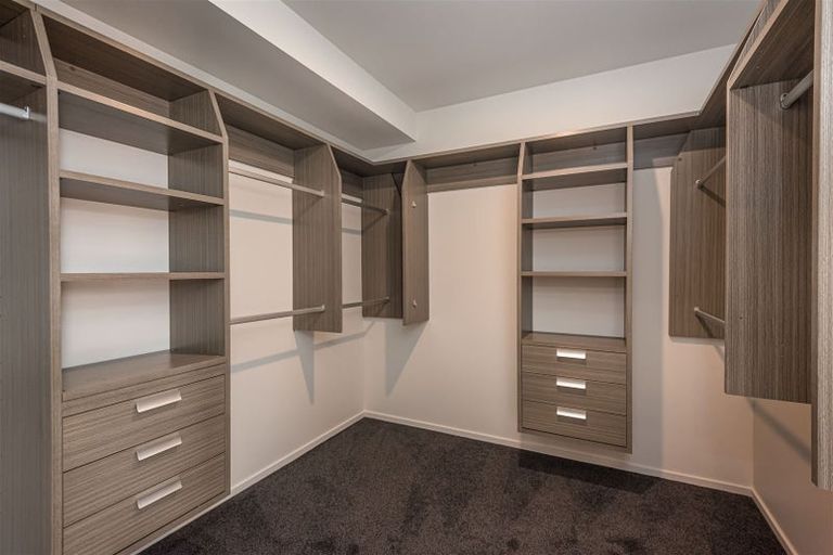 Photo of property in 10 Angus Place, Rangiora, 7400