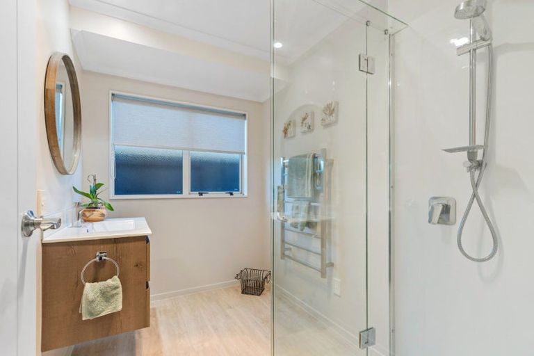 Photo of property in 9 Saint Kilda Place, Papamoa Beach, Papamoa, 3118
