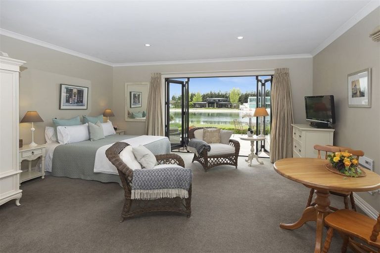 Photo of property in 17 Oakgrove Drive, Rangiora, 7400