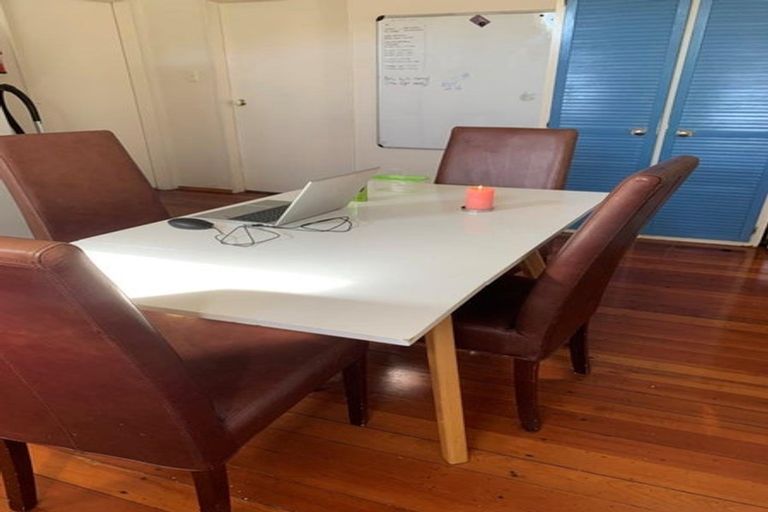 Photo of property in 58 Kilbirnie Crescent, Kilbirnie, Wellington, 6022