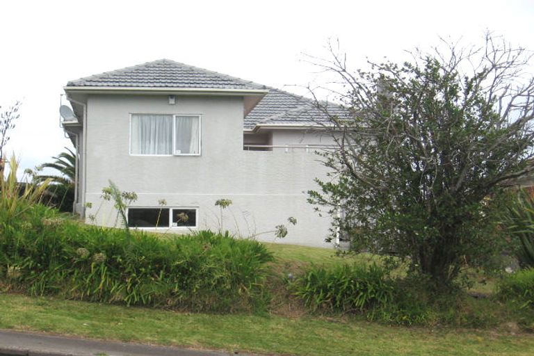 Photo of property in 1/689 Richardson Road, Mount Roskill, Auckland, 1041