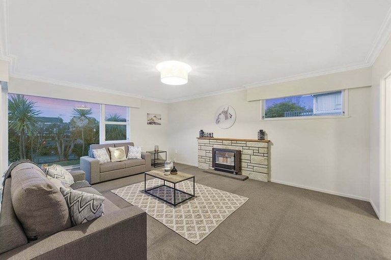 Photo of property in 54 Queenwood Avenue, Queenwood, Hamilton, 3210