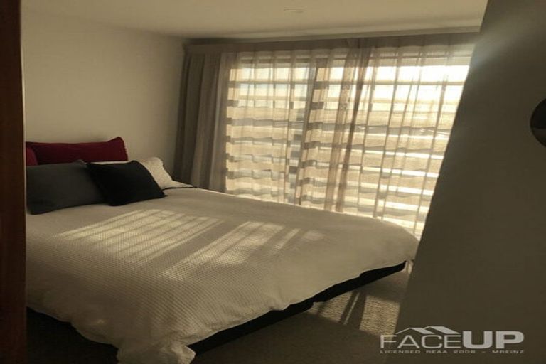 Photo of property in 9 Glenae Lane, Hobsonville, Auckland, 0618