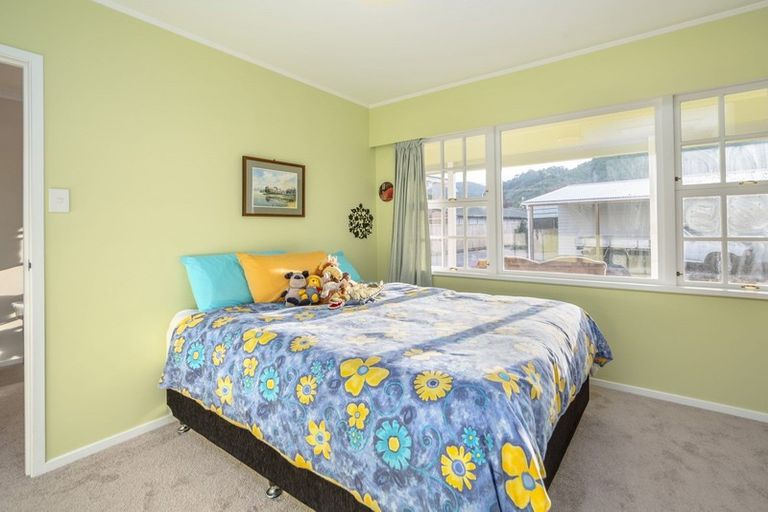 Photo of property in 26 Wakefield Street, Featherston, 5710