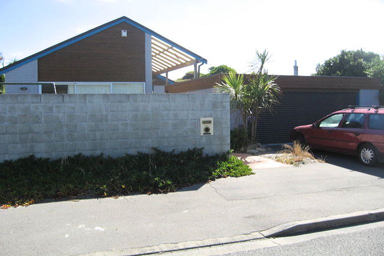 Photo of property in 564 Marine Parade, Southshore, Christchurch, 8062