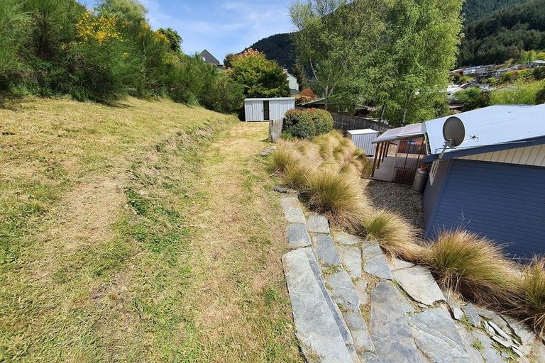 Photo of property in 201 Fernhill Road, Fernhill, Queenstown, 9300