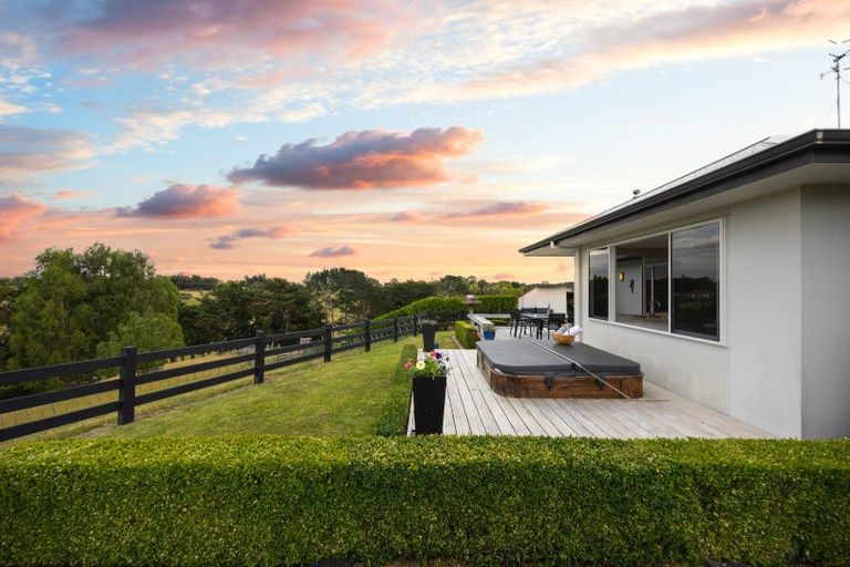 Photo of property in 25 Paradise Avenue, Feilding, 4775