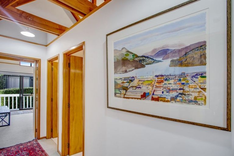 Photo of property in 21 Du Fresne Place, Russell, 0202