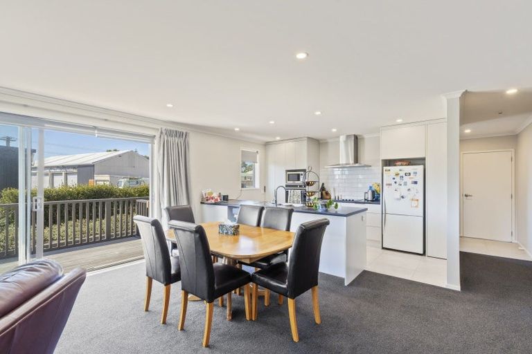 Photo of property in 24c Richmond Street, Waitara, 4320