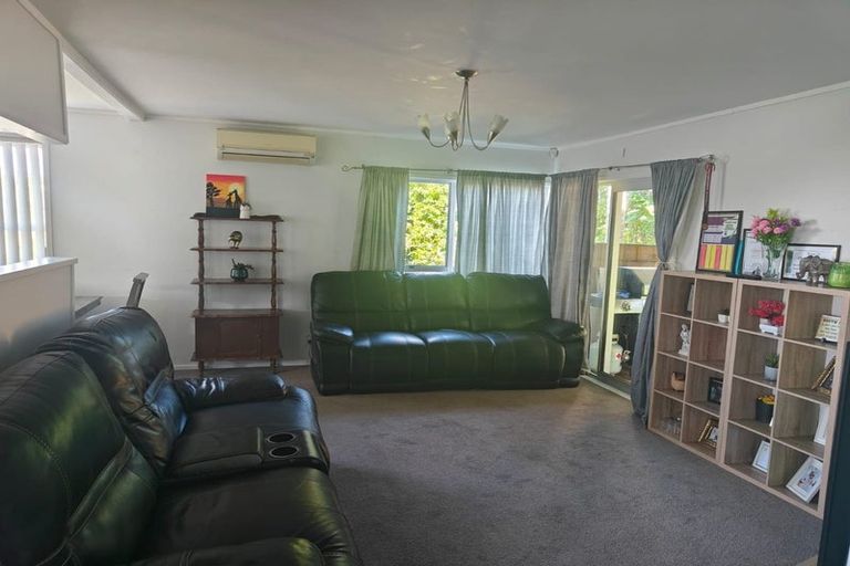 Photo of property in 4 Cranston Street, Torbay, Auckland, 0632