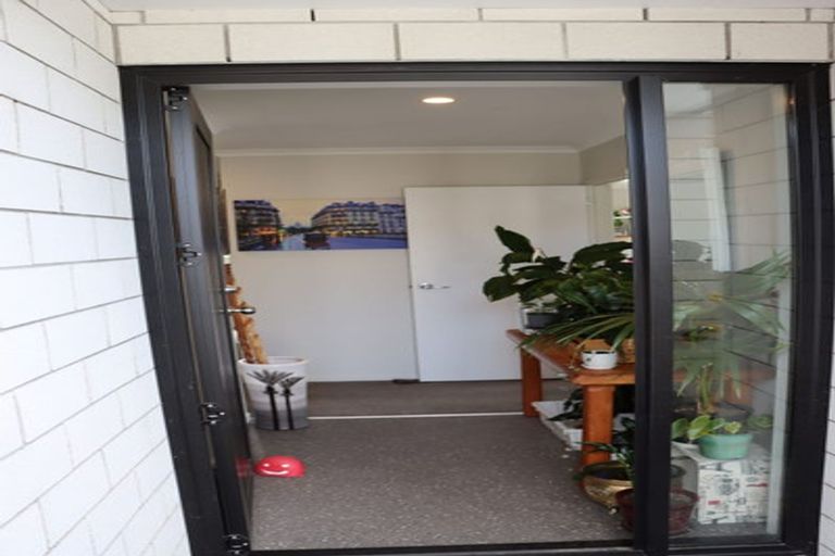 Photo of property in 5 Traverse Lane, Omokoroa, 3114