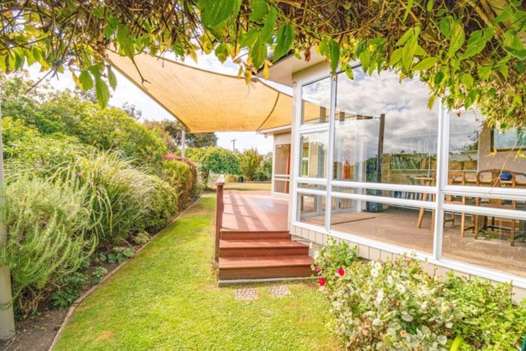 Photo of property in 31 Mount View Road, Bastia Hill, Whanganui, 4500