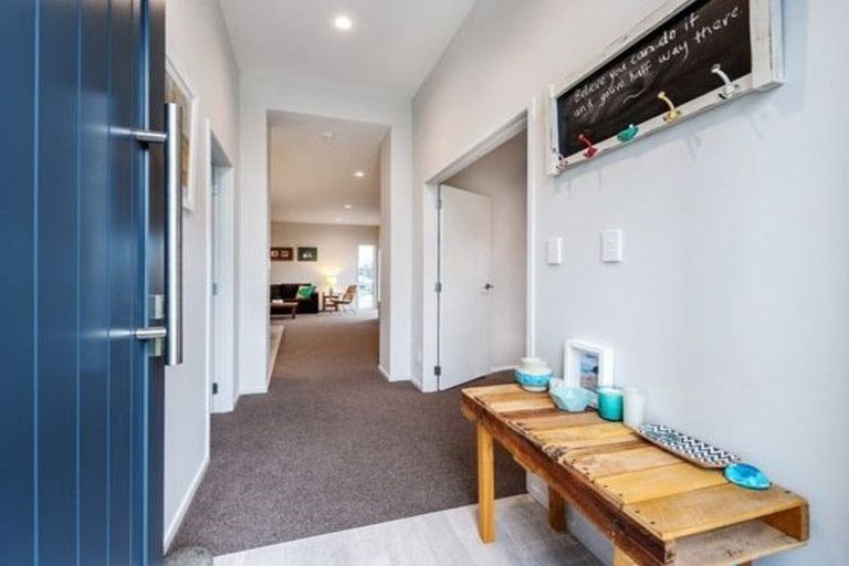 Photo of property in 54 Madison Terrace, Silverdale, 0932