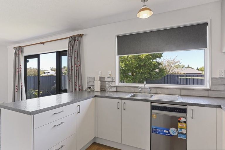 Photo of property in 27a Bank Street, Amberley, 7410