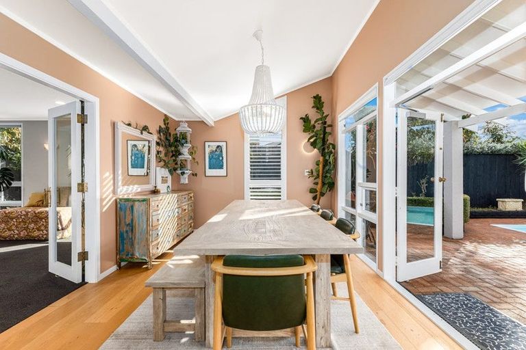 Photo of property in 5 Saint Columbans Grove, Boulcott, Lower Hutt, 5010