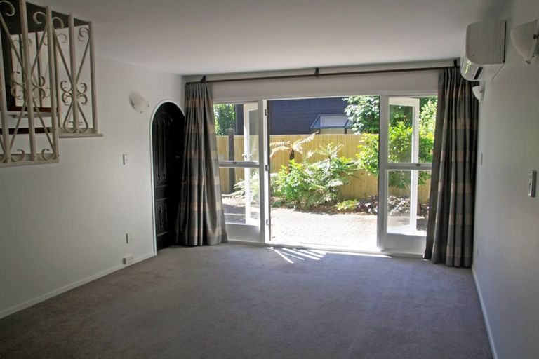 Photo of property in 1/16 Kilmarnock Street, Riccarton, Christchurch, 8011