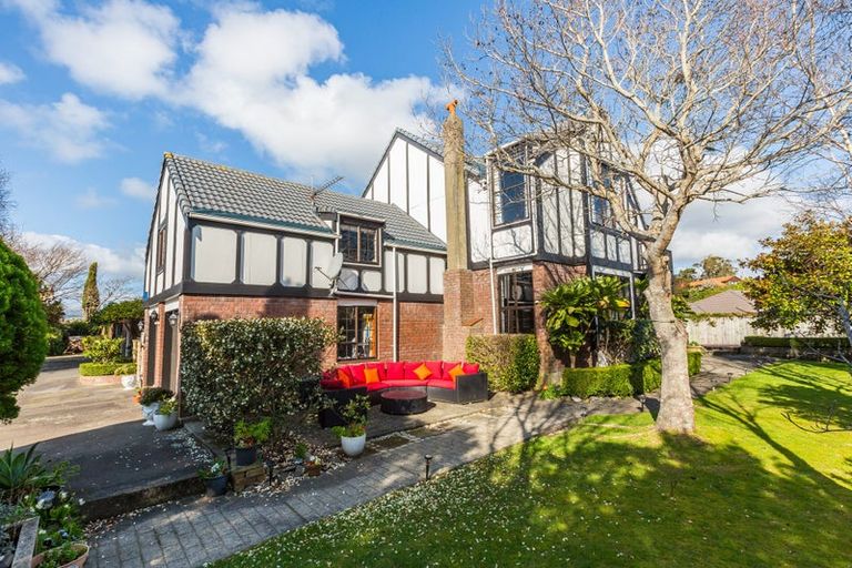 Photo of property in 16 Solander Place, Whitby, Porirua, 5024