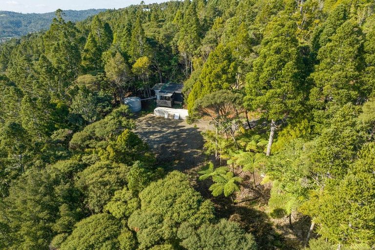 Photo of property in 15 Te Aute Ridge Road, Waitakere, Auckland, 0781