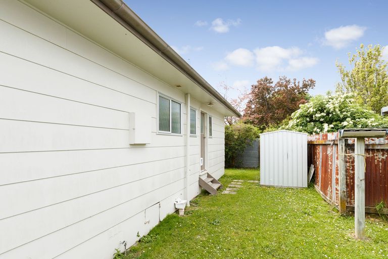 Photo of property in 20a Jupiter Street, Milson, Palmerston North, 4414