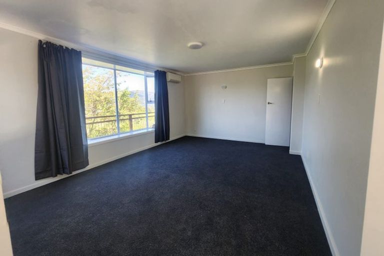 Photo of property in 18 Major Drive, Kelson, Lower Hutt, 5010