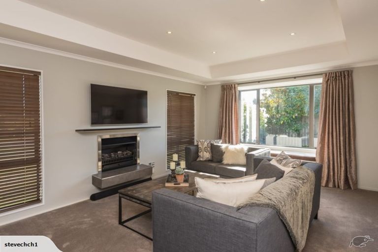 Photo of property in 3 Reka Street, Parklands, Christchurch, 8083