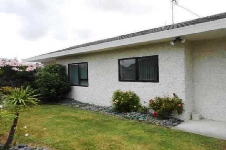 Photo of property in 1/2a Blenheim Street, Taradale, Napier, 4112