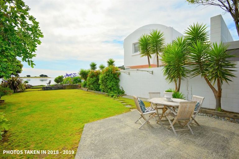 Photo of property in 129 Main Road, Redcliffs, Christchurch, 8081