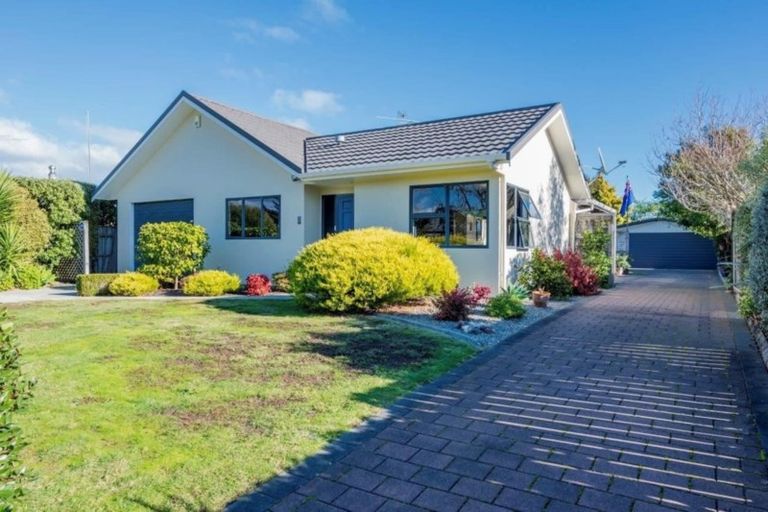 Photo of property in 53 Weggery Drive, Waikanae Beach, Waikanae, 5036