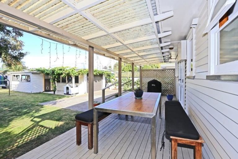 Photo of property in 5 Elizabeth Place, Clive, 4102