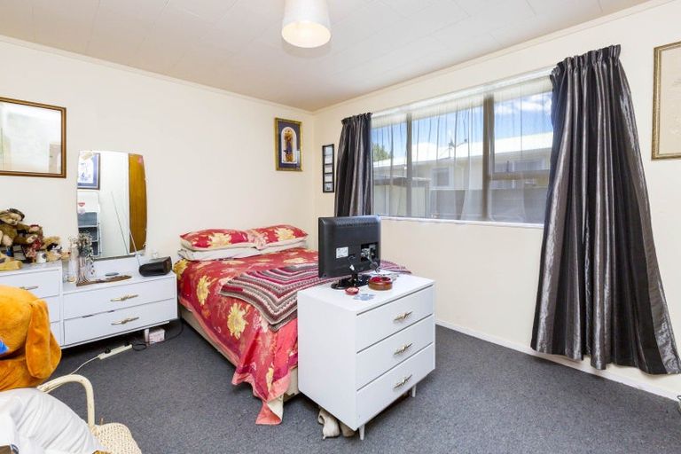 Photo of property in 1/14 Clouston Park Road, Ebdentown, Upper Hutt, 5018