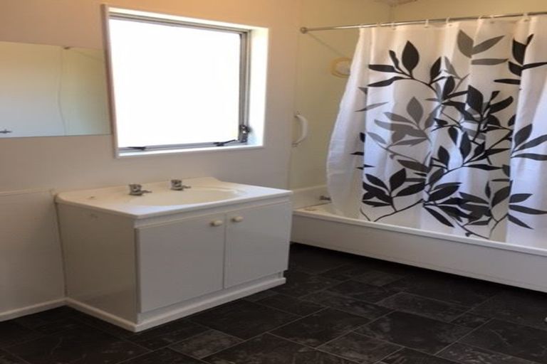 Photo of property in 30 Makarini Street, Paraparaumu, 5032