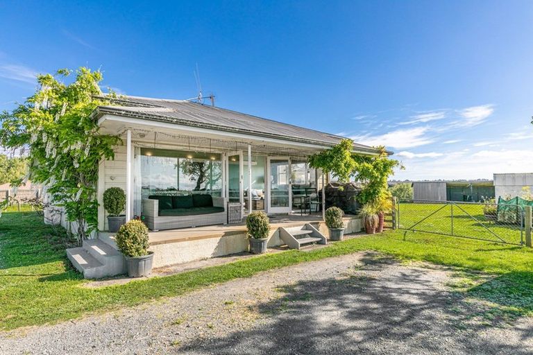 Photo of property in 250 Clifton Road, Whitford, 2571