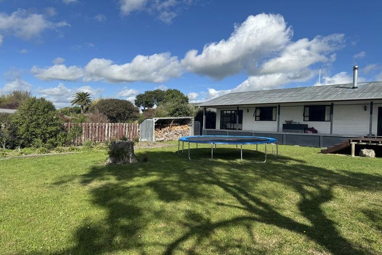 Photo of property in 13 Course Lane, Sanson, 4817