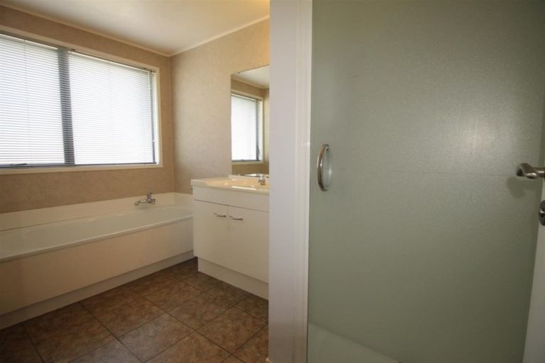 Photo of property in 34 Butley Drive, Farm Cove, Auckland, 2012