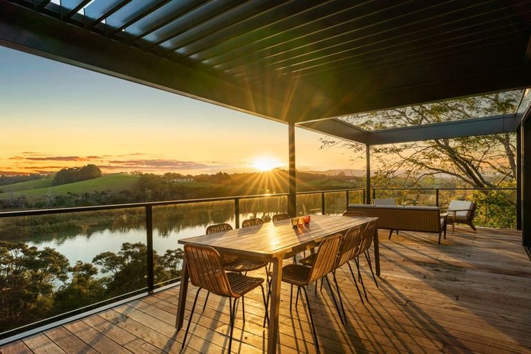 Photo of property in 8 Green Road, Matakana, Warkworth, 0985