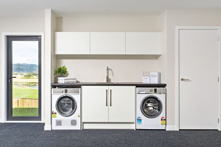 Photo of property in 15 Panorama Place, Coastlands, Whakatane, 3120