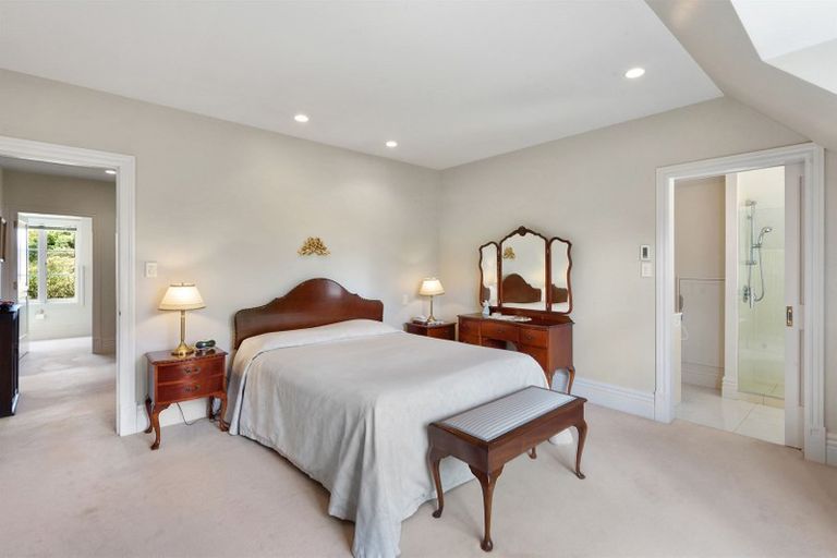 Photo of property in 12 Makora Street, Fendalton, Christchurch, 8041