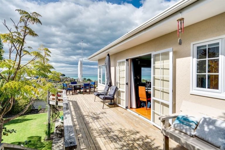 Photo of property in 6 Sealy Road, Bluff Hill, Napier, 4110