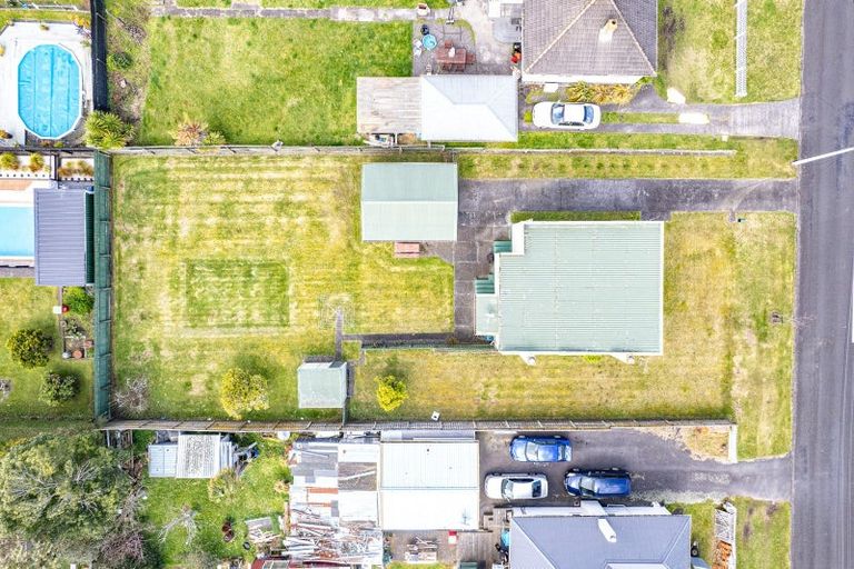 Photo of property in 12 Roberts Avenue, Aramoho, Whanganui, 4500