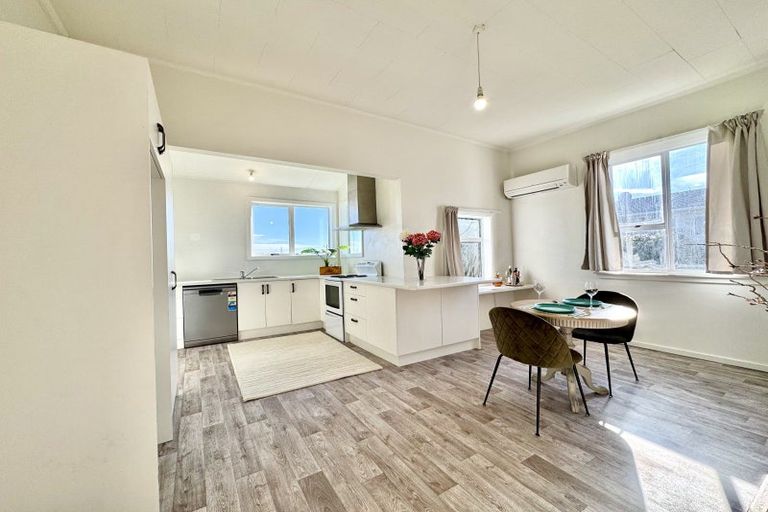 Photo of property in 142 Evans Street, Waimataitai, Timaru, 7910